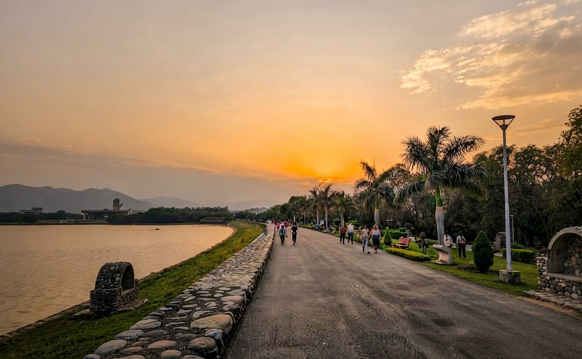 sukhna lake chandigarh